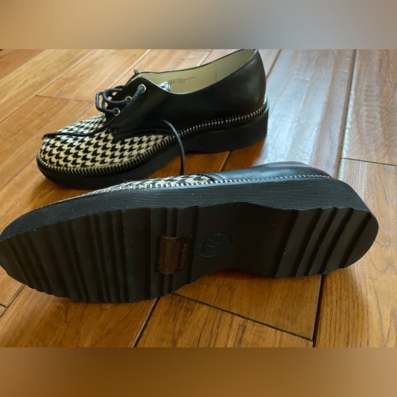 NWT  MICHAEL KORS GINGHAM PRINT LACED LOAFERS - CALF HAIR & LEATHER - SIZE 8 - Picture 5 of 6
